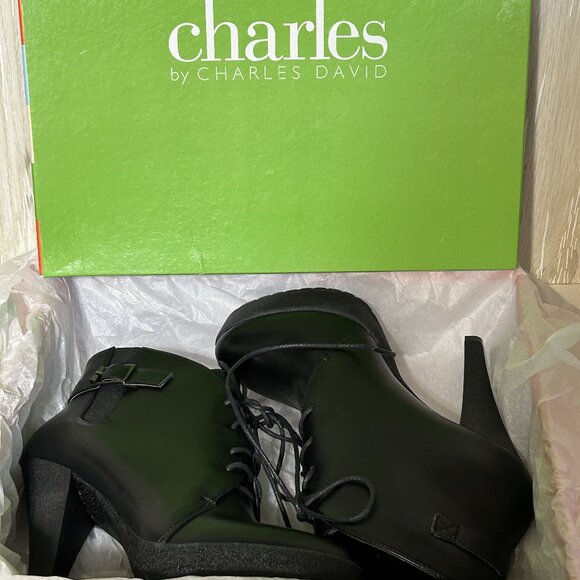 Charles David Lace Up Stilletto Ankle Booties 8 NIB - Picture 8 of 9